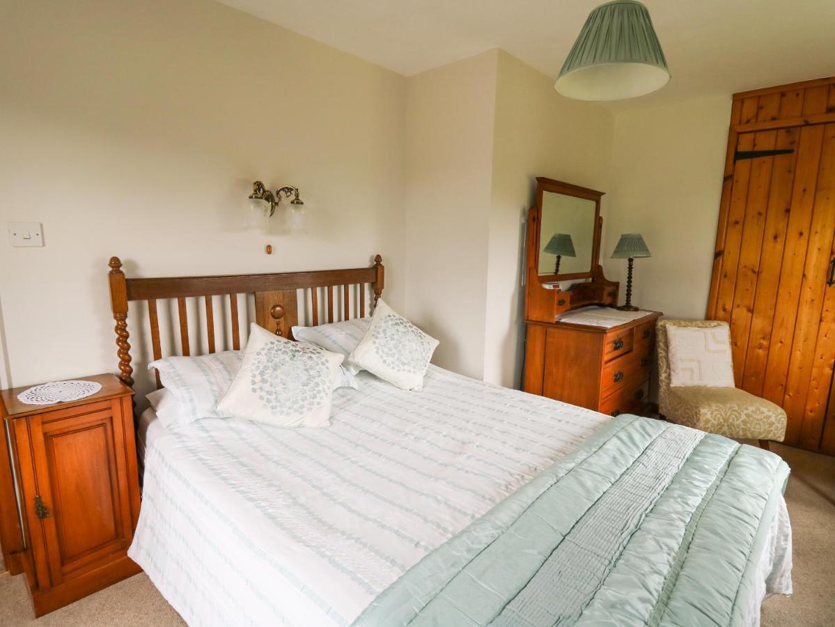 Holly Farm Cottage Newbridge on Wye Dış mekan fotoğraf